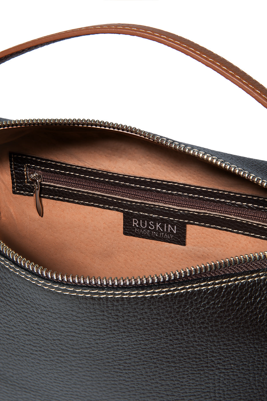 The Chester in Black/Bracken