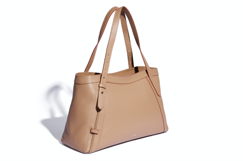 The Artisan Tote in Biscotto