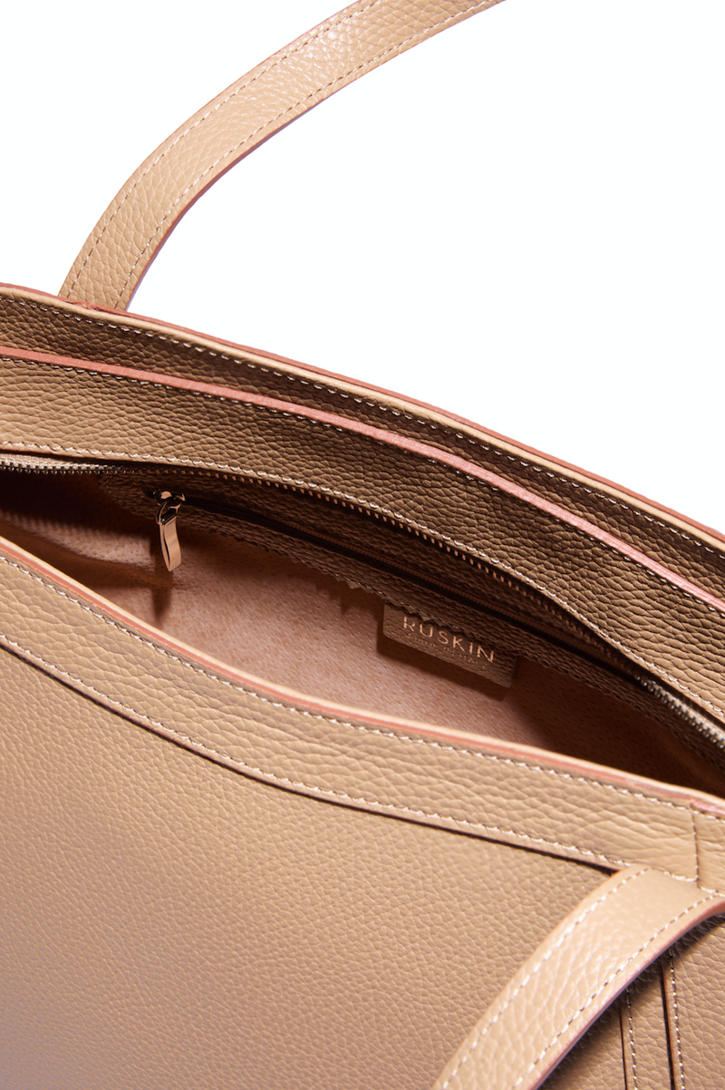 The Artisan Tote in Biscotto