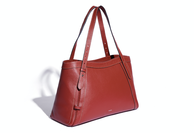 The Artisan Tote in russet
