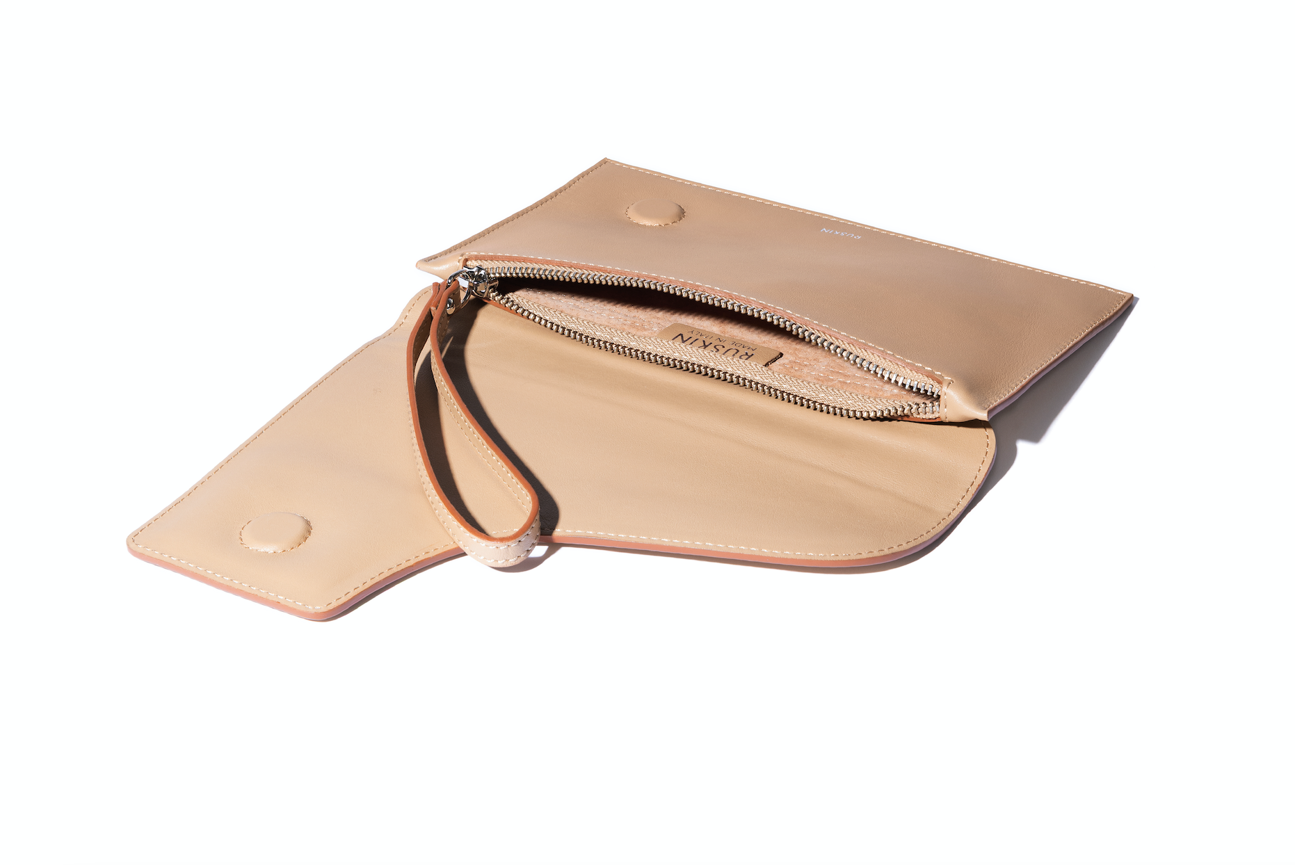 camille clutch in biscotto leather and suede