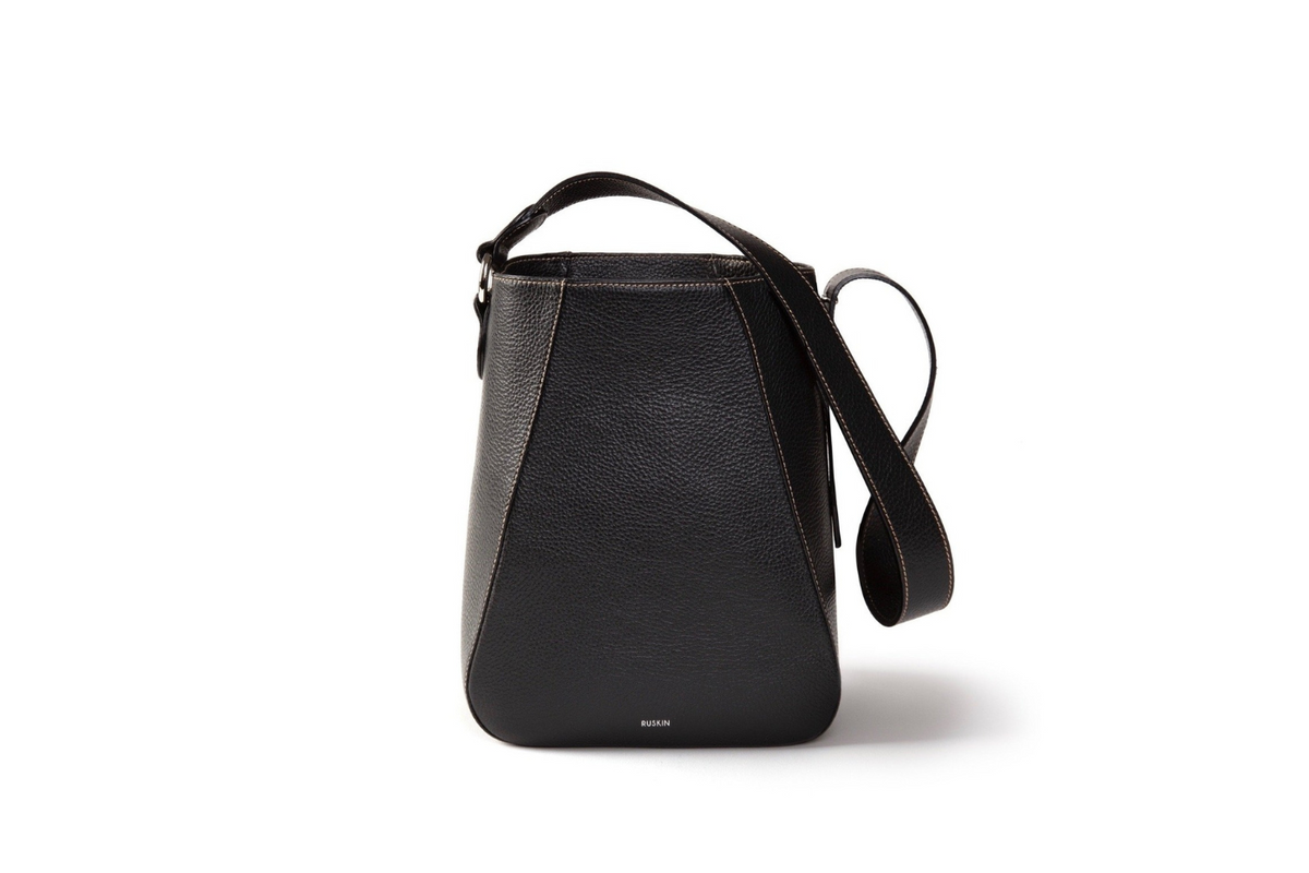 The Bennet Bucket in Black