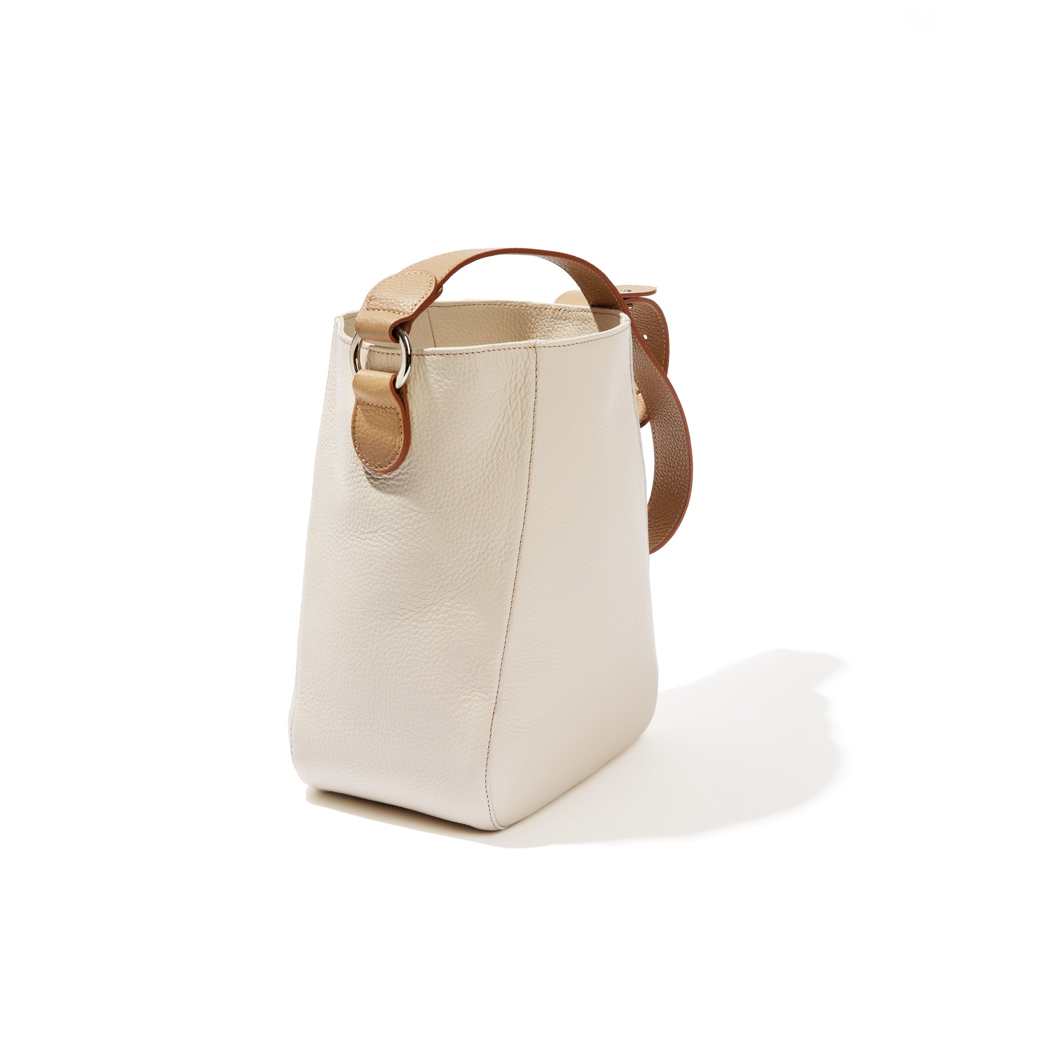 The Bennet Bucket in Cream & Biscotto